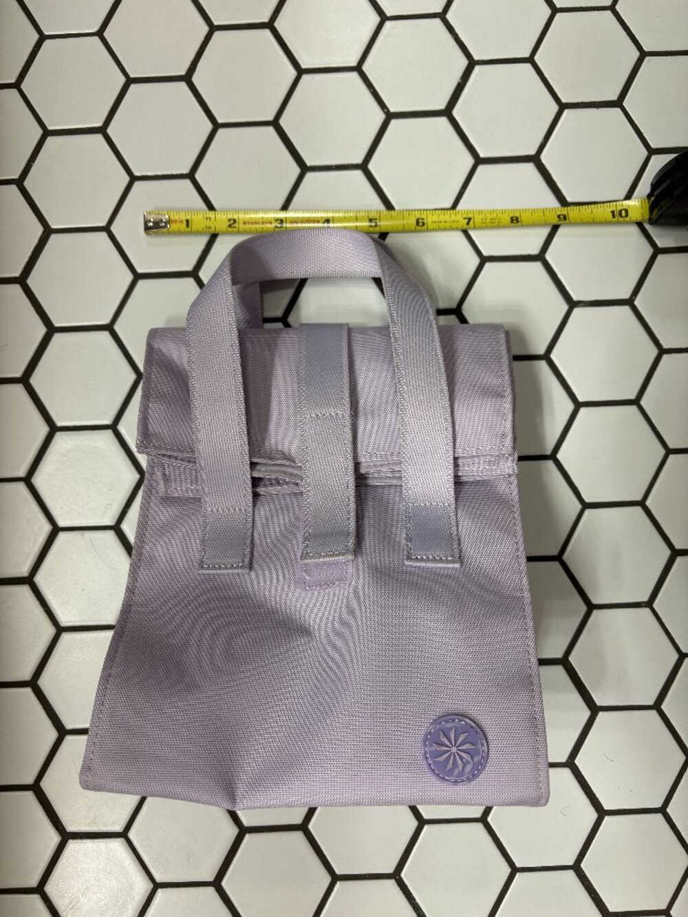 Athleta Girl Limitless Hot Cold Lunch Bag Purple OS Insulated